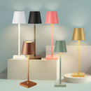 Luminária de Mesa LED com Toque