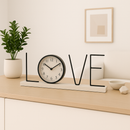Relógio de Mesa Retrô com Letras – Sofisticação Atemporal para sua Decoração