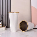 Vaso de Cerâmica Galvanizado com Coroa – Design Moderno e Sofisticado