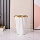 Vaso de Cerâmica Galvanizado com Coroa – Design Moderno e Sofisticado