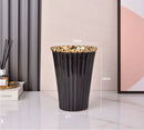 Vaso de Cerâmica Galvanizado com Coroa – Design Moderno e Sofisticado