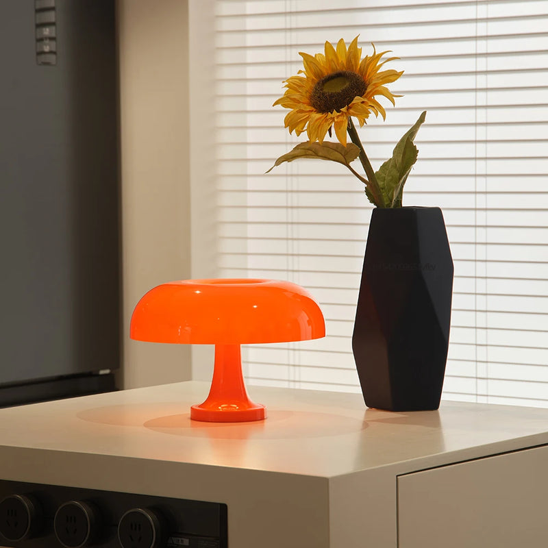 Luminária Cogumelo Minimalista LED – Toque com Dimerização