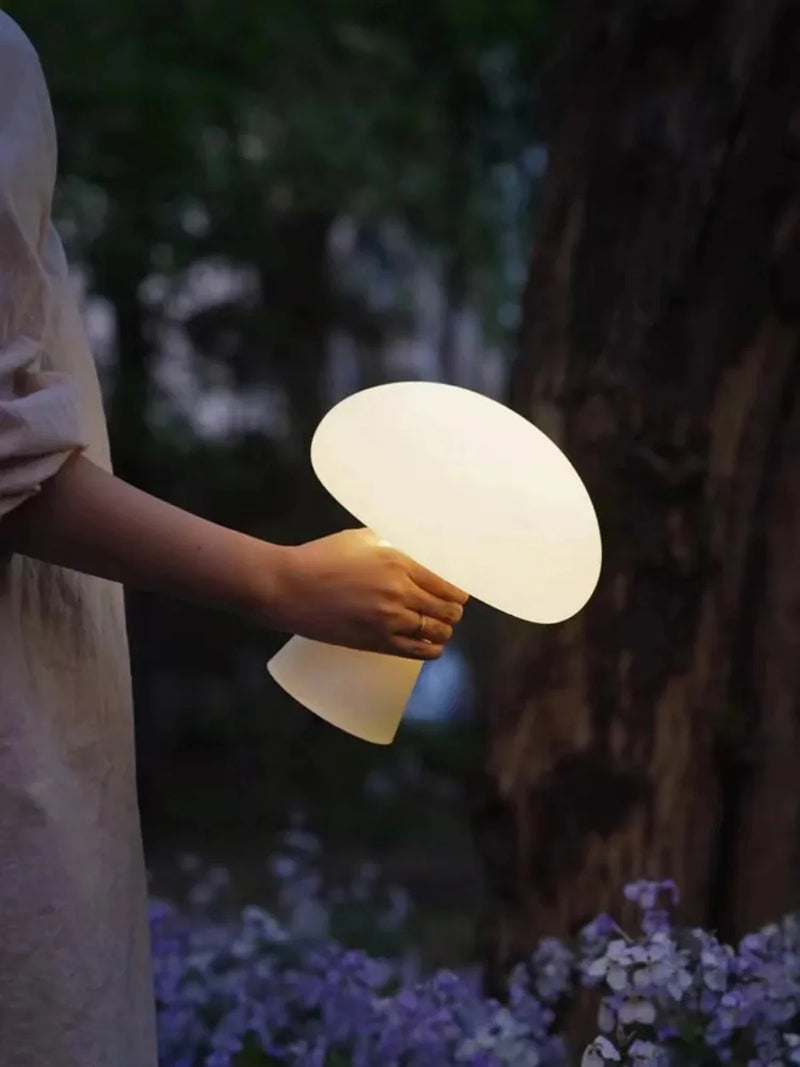 Luminária Cogumelo de Mesa – Luz Suave e Design Encantador para Sua Casa