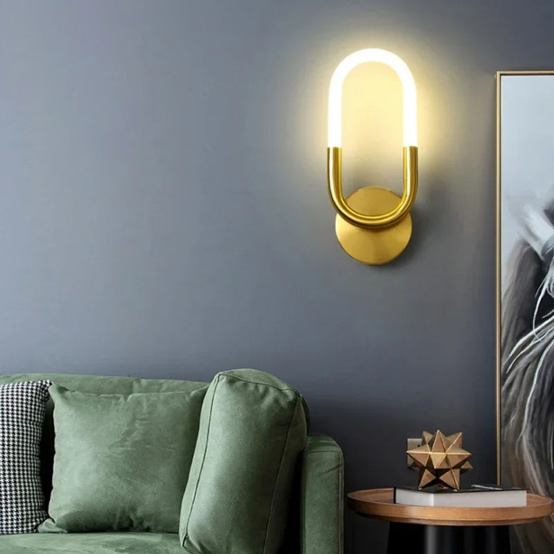 Arandela Aura Dourada - Elegância e Sofisticação em Cada Detalhe