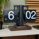 Relógio Retrô Flip